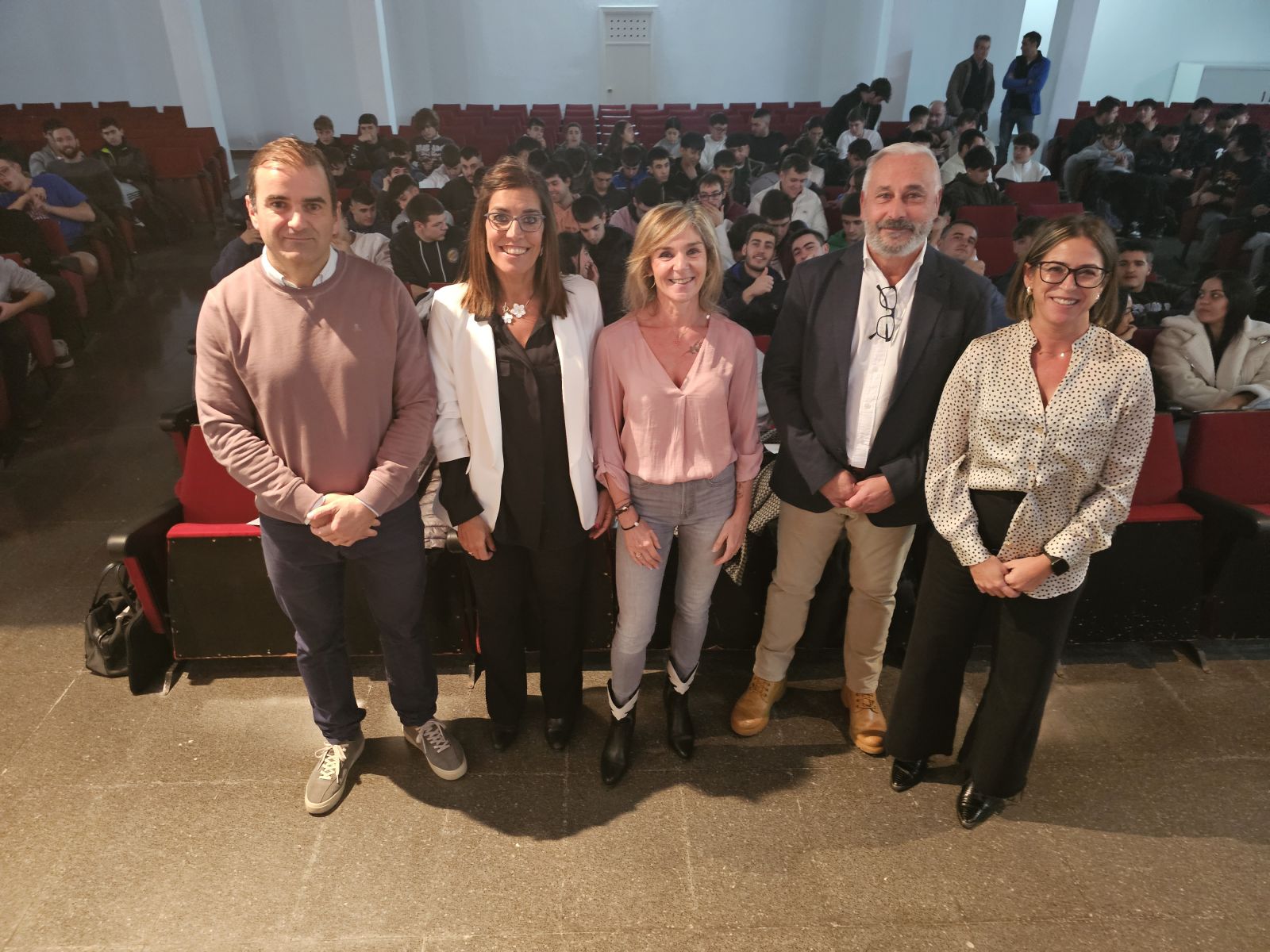 Las empresas Autourbin-Renault y Nidec Arisa protagonizan en Jesuitas el encuentro de buenas prcticas empresariales