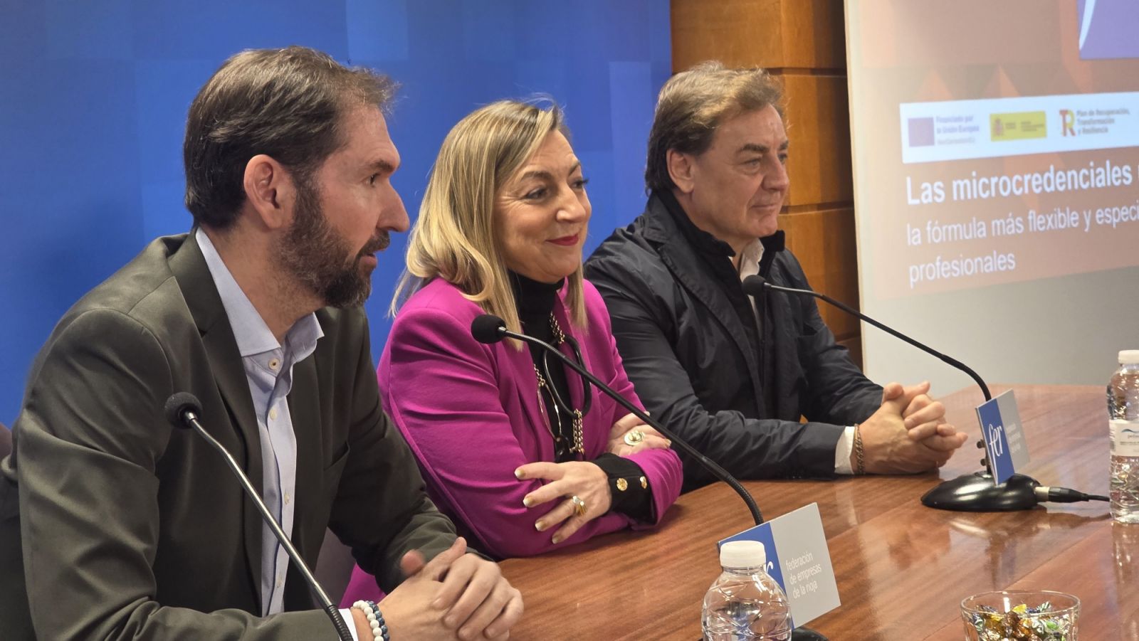 La FER y la Universidad de La Rioja presentan a las empresas el programa de microcredenciales universitarias