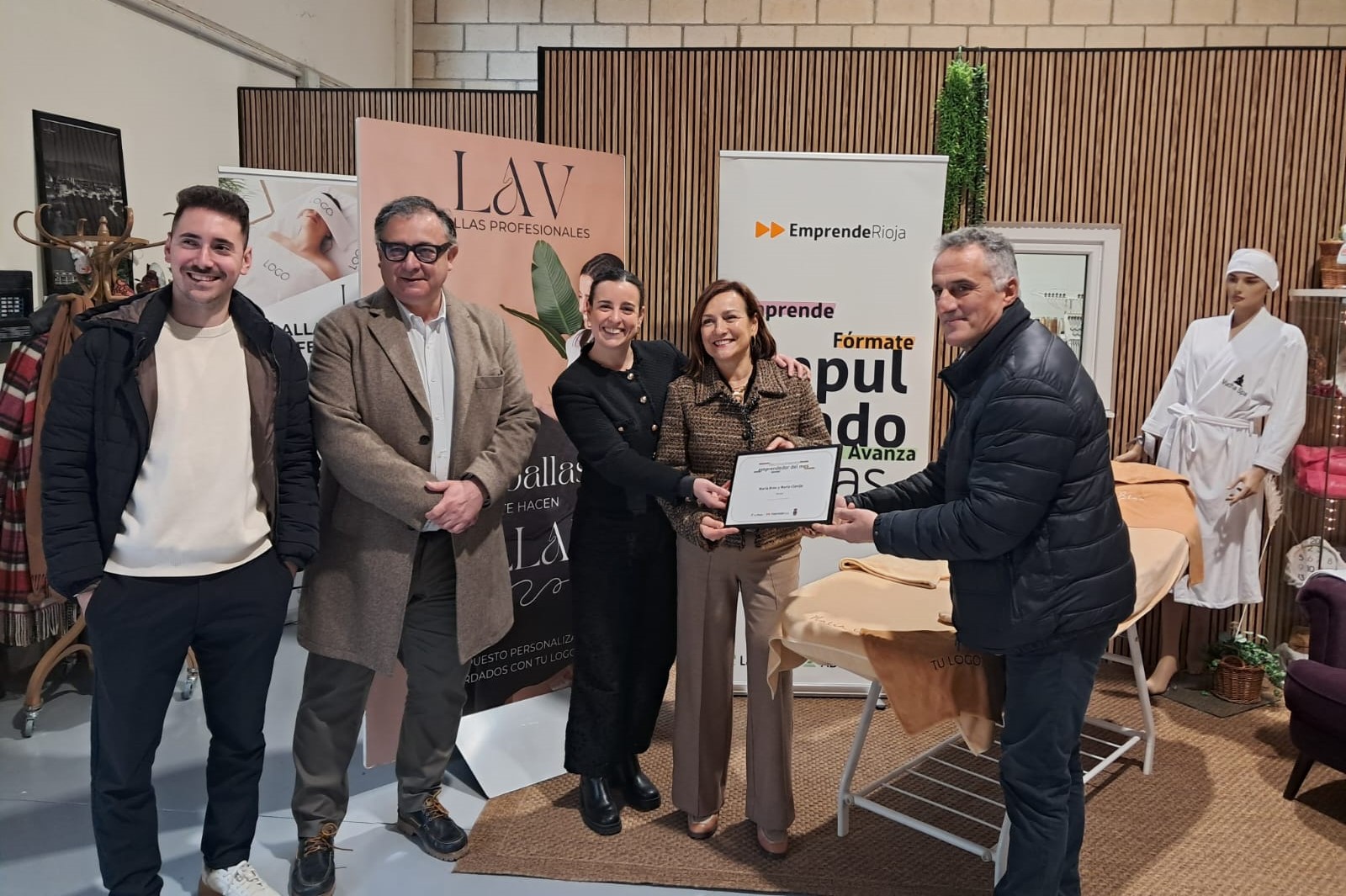 LAV Towels, del sector textil, emprendedor del mes, en Lentiscares (Navarrete)