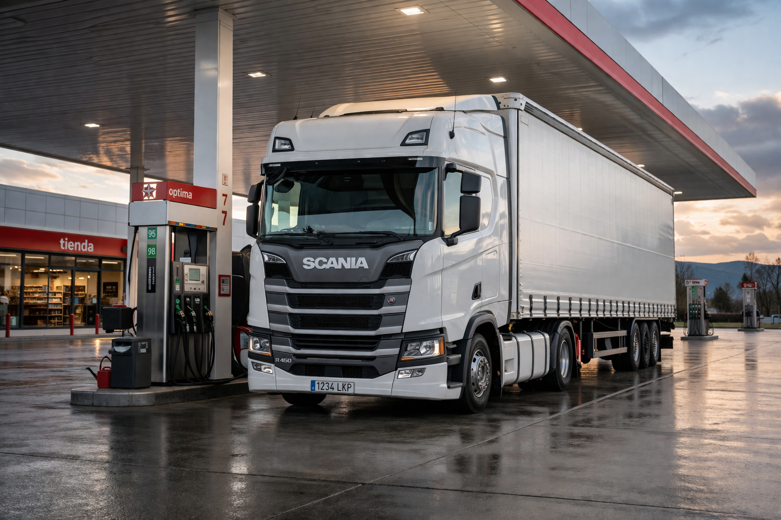 ATRADIS denuncia que las petroleras no trasladan el desplome del crudo a las gasolineras tras el alto el fuego