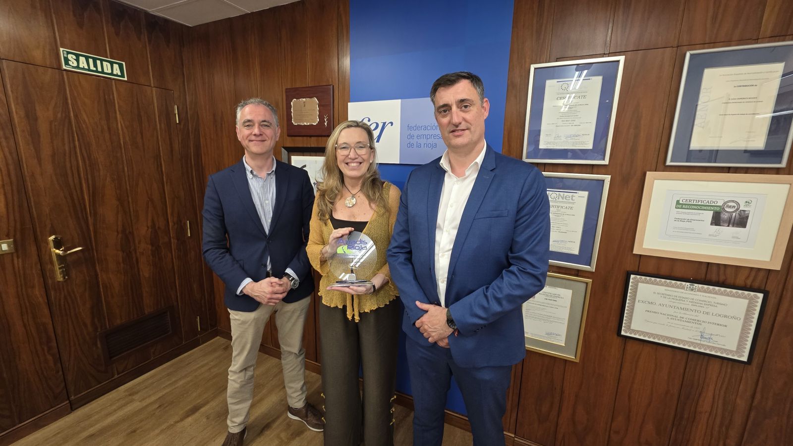 La Asociaci�n ATRADIS reconoce el apoyo del Gobierno de La Rioja al sector del transporte y la log�stica de La Rioja