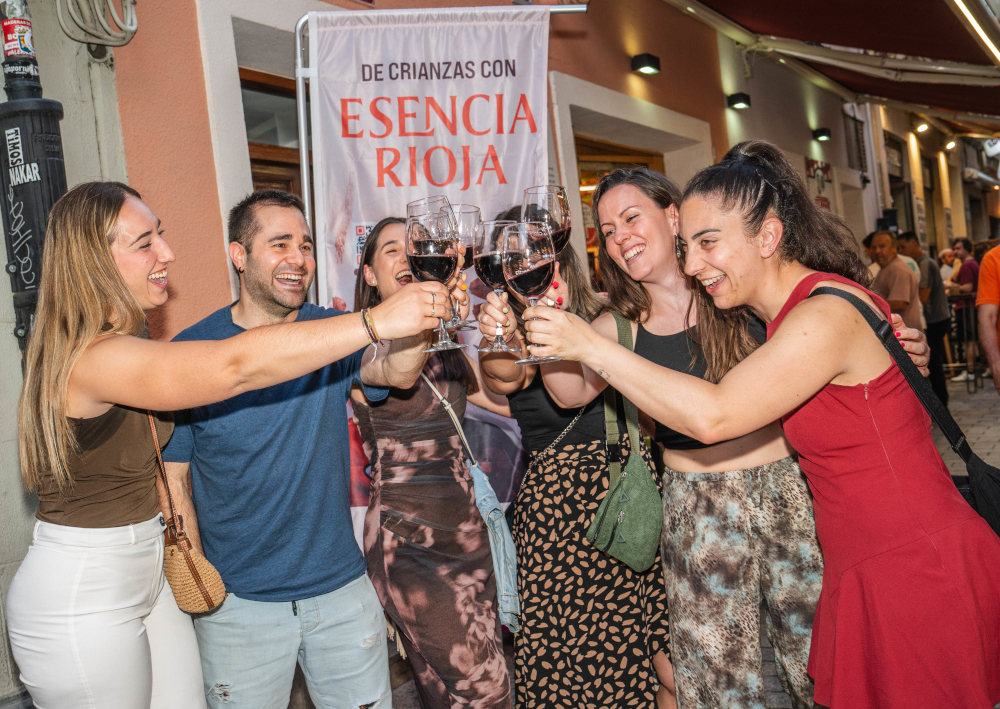�De CRIANZAS con ESENCIA RIOJA� cosech� un rotundo �xito en La Laurel