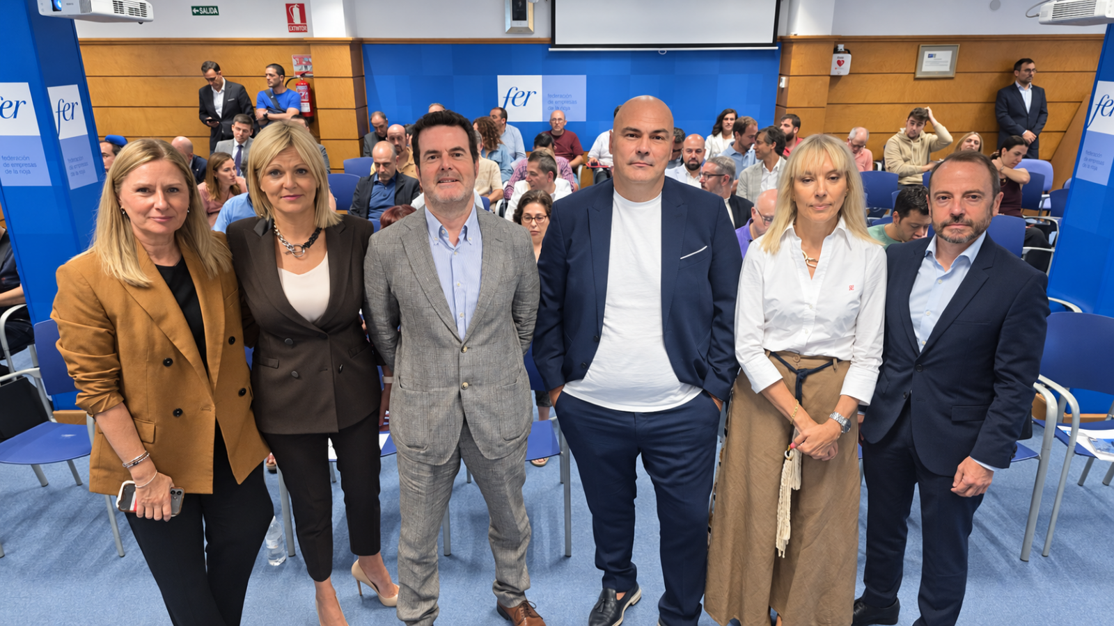 Un centenar de aut�nomos en una sesi�n de FER y CaixaBank sobre planificaci�n financiera