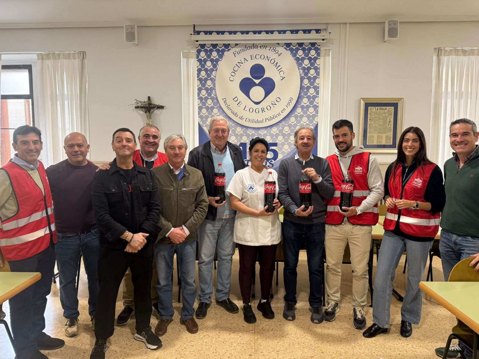 Hosteler�a Riojana y Coca Cola colaboran con Cocina Econ�mica en una acci�n de voluntariado